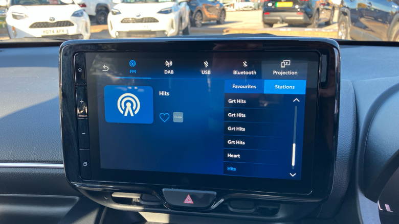 Toyota Yaris 1.5 Hybrid Design 5dr CVT Hybrid Hatchback